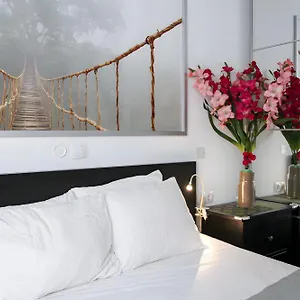 Interior Serviced Apartamento